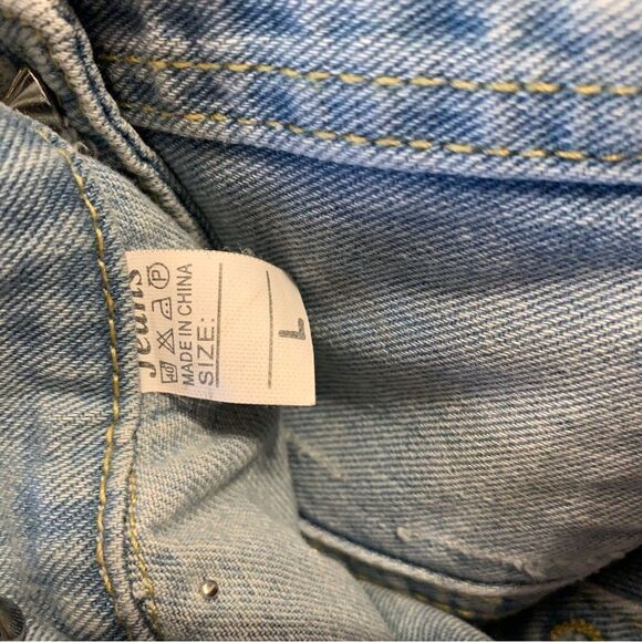 Women’s Blue Jean Riveted Studs & Spikes Denim Jacket - Picture 10 of 17